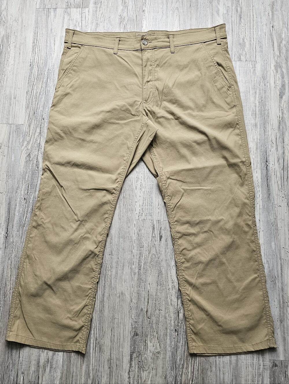 Eddie Bauer Travex Pants Mens 40x30 Khaki Stretch Hiking Travel Outdoor